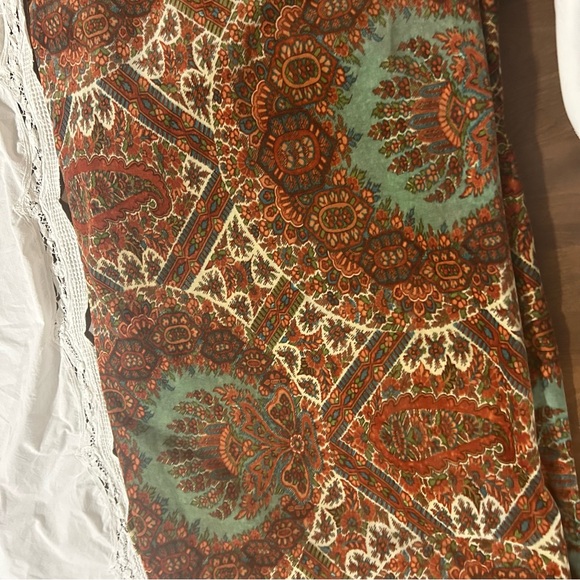 Pair of Pottery Barn velour king pillow shams - Picture 2 of 4